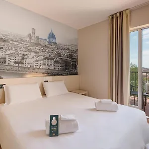 Hotel Center